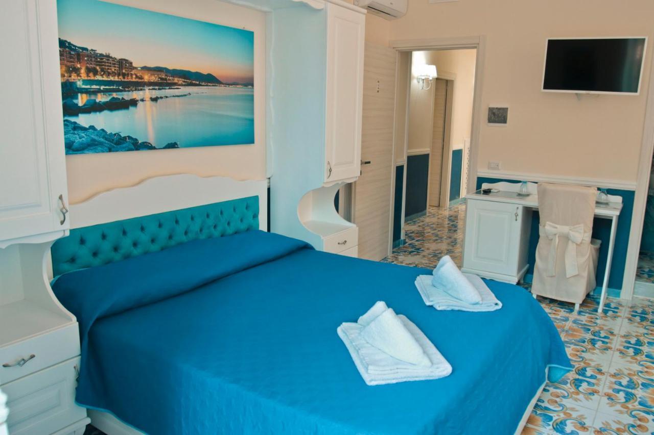ナポリ オリンポ デグリ デイ Bed & Breakfast エクステリア 写真